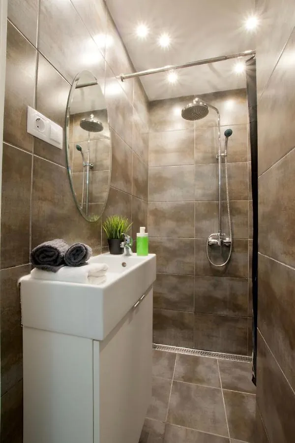 Standard Apartment by Hi5 - Nagysándor street Budapeste Hungria