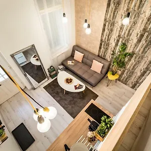 Bpr Little Attractico Apartamento