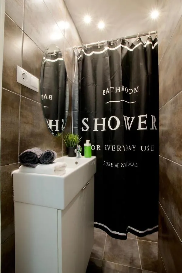 Standard Apartment by Hi5 - Nagysándor street Budapest 0*,  Hungría