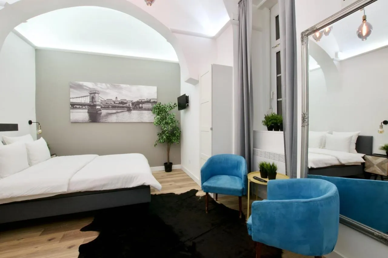 Standard Apartment by Hi5 - Nagysándor street Budapest Hungría